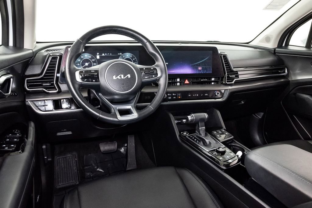 Certified 2025 Kia Sportage SX image 9