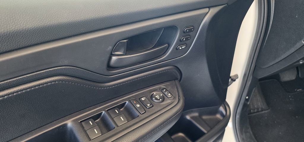 Used 2024 Honda Odyssey Sport image 15