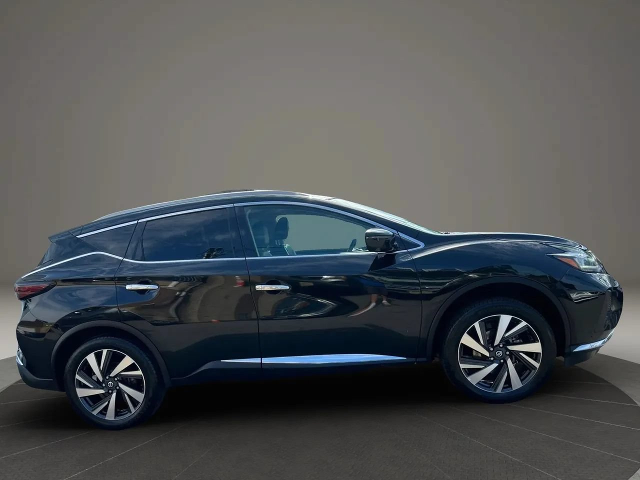 Used 2022 Nissan Murano SL w/ Cargo Package AWD/4WD image 4