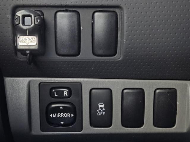 Used 2015 Toyota Tacoma PreRunner w/ SR5 Package RWD image 31