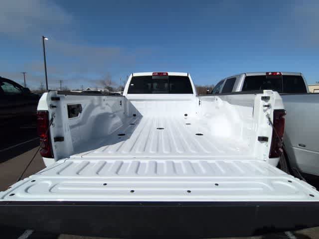 New 2026 RAM 3500 Tradesman AWD/4WD image 35
