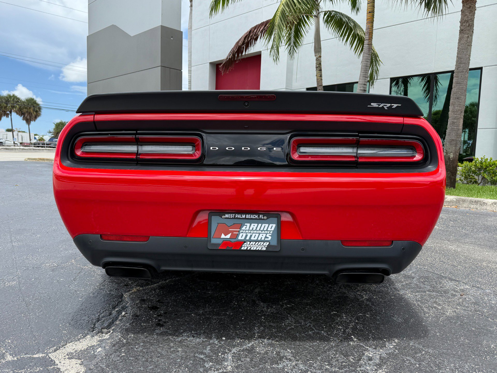 Used 2015 Dodge Challenger SRT Hellcat image 23
