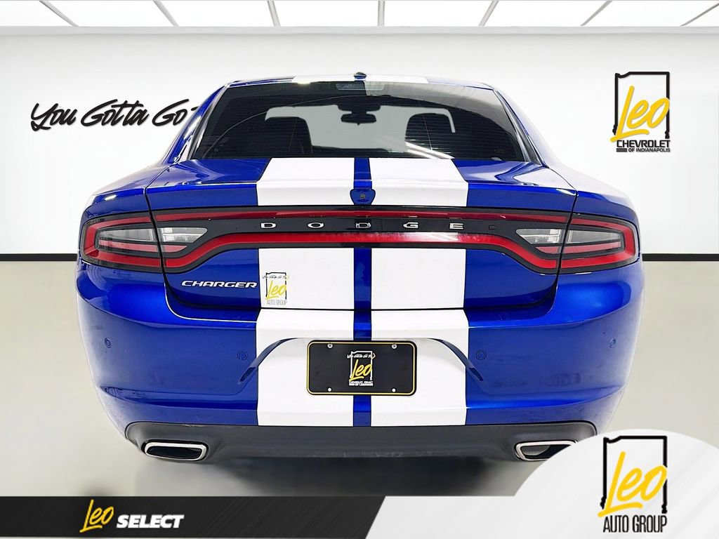 Used 2022 Dodge Charger SXT w/ Leather Interior Group image 6