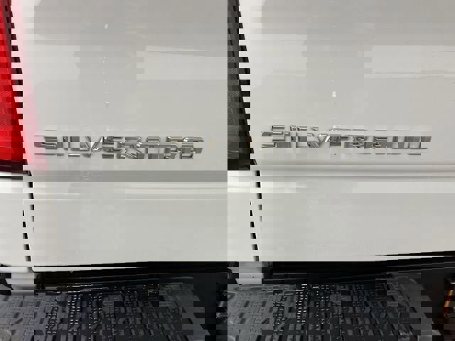 Certified 2022 Chevrolet Silverado 1500 LTZ w/ Technology Package image 32