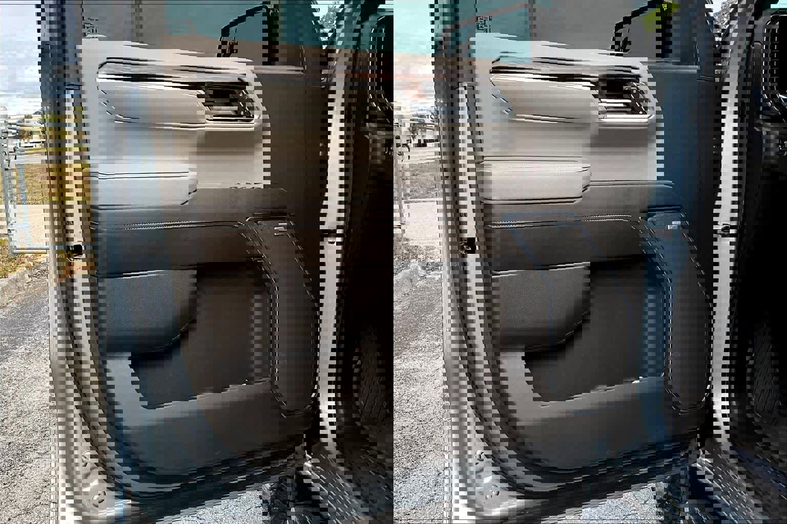 Used 2023 GMC Sierra 1500 SLT w/ SLT Premium Package AWD/4WD image 27