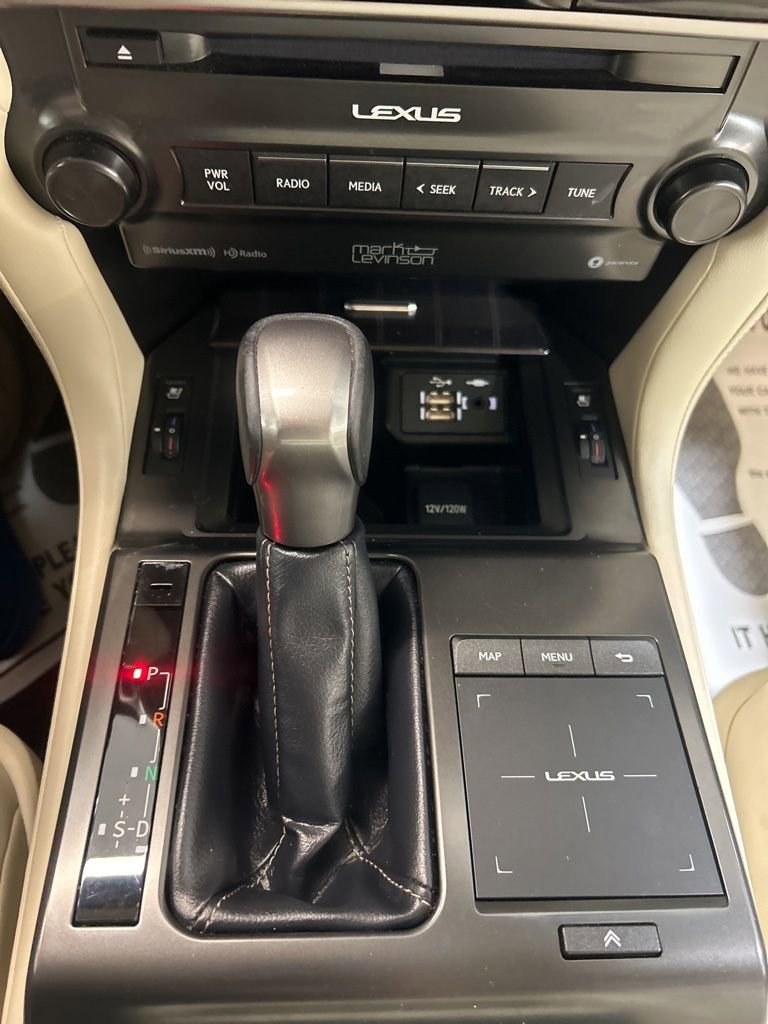 Used 2023 Lexus GX 460 Premium w/ Premium Plus Package image 38