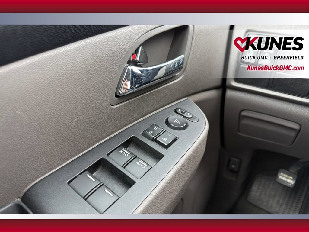 Used 2014 Honda Odyssey EX image 25