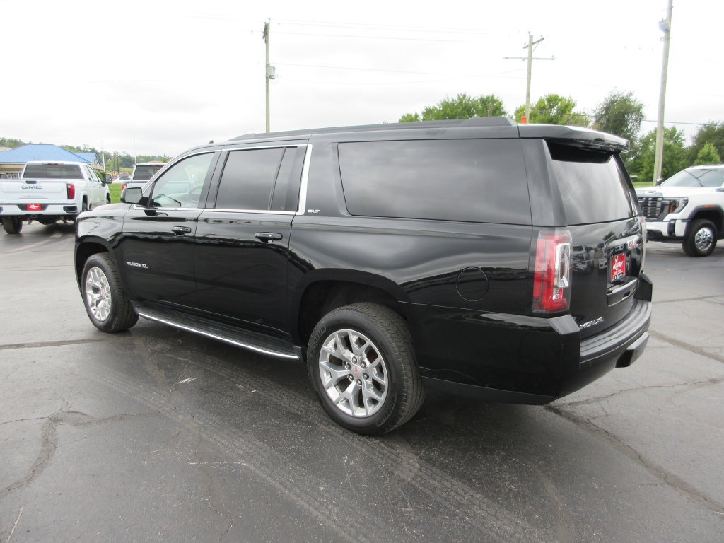 Used 2016 GMC Yukon XL SLT w/ Open Road Package AWD/4WD image 8