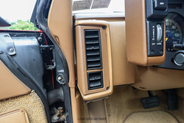 Used 1988 Pontiac Fiero GT RWD image 65