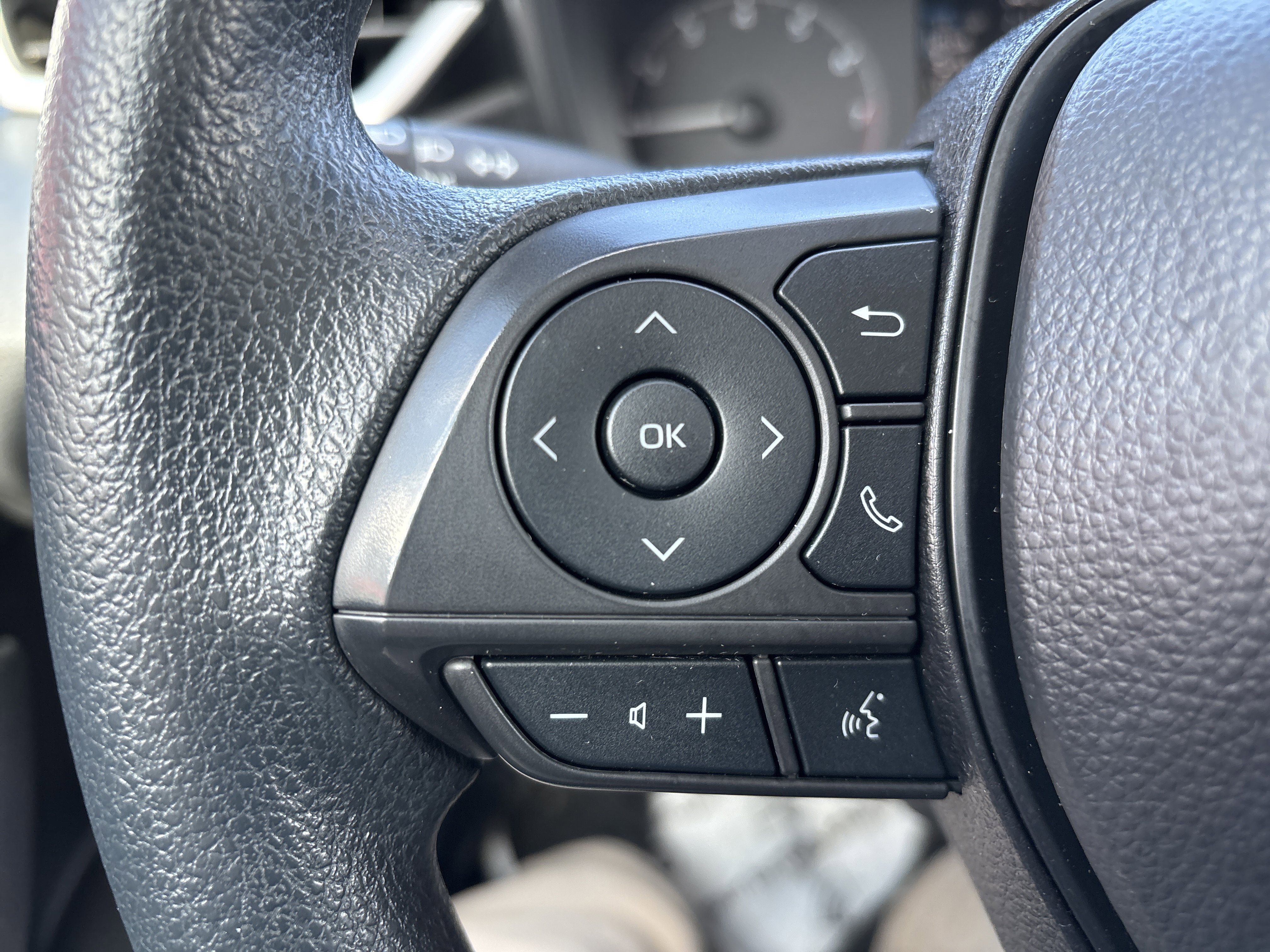 Certified 2024 Toyota Corolla LE image 21