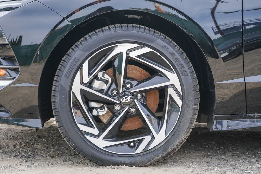 New 2026 Hyundai Sonata SEL FWD image 9