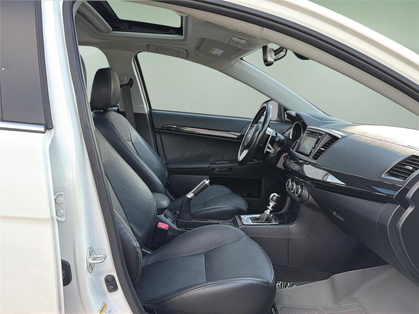 Used 2015 Mitsubishi Lancer Evolution MR image 22