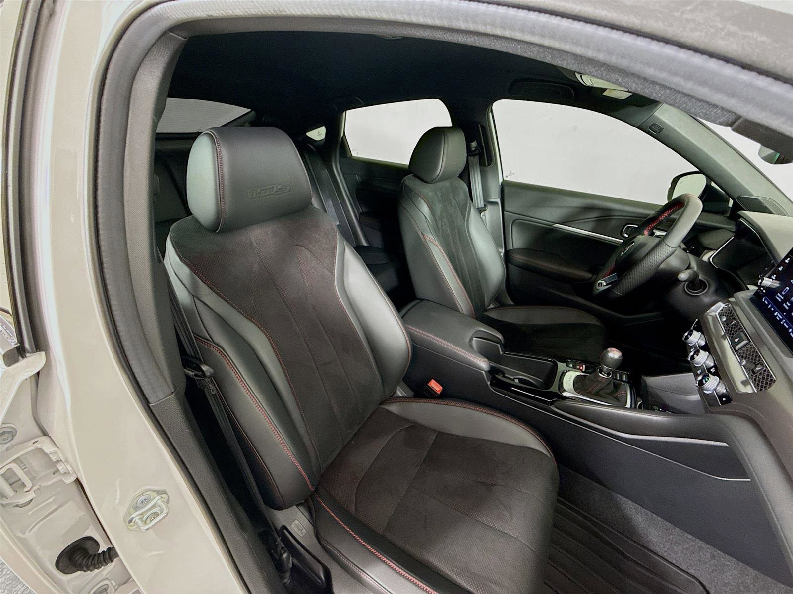 Used 2025 Acura Integra Type S image 24