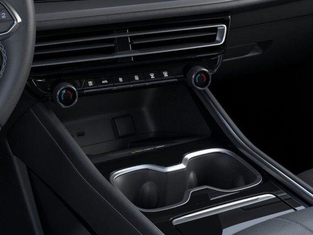 New 2026 Chevrolet Traverse LT image 25