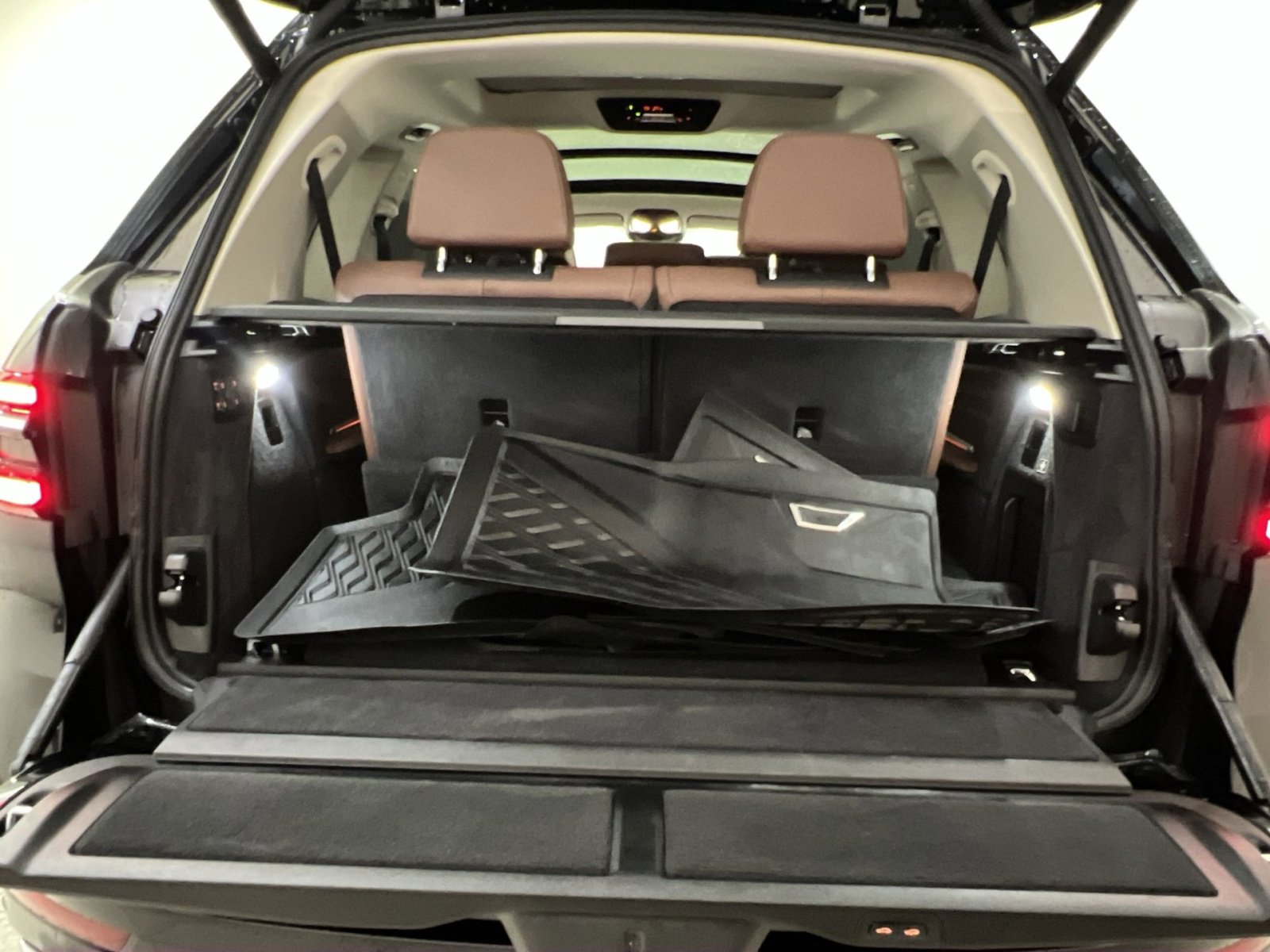 Used 2024 BMW X7 xDrive40i image 25