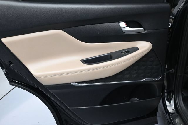 Used 2019 Hyundai Santa Fe Limited FWD image 2