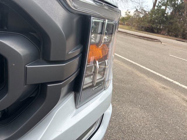 Used 2022 Ford F150 XLT w/ Equipment Group 302A High image 10