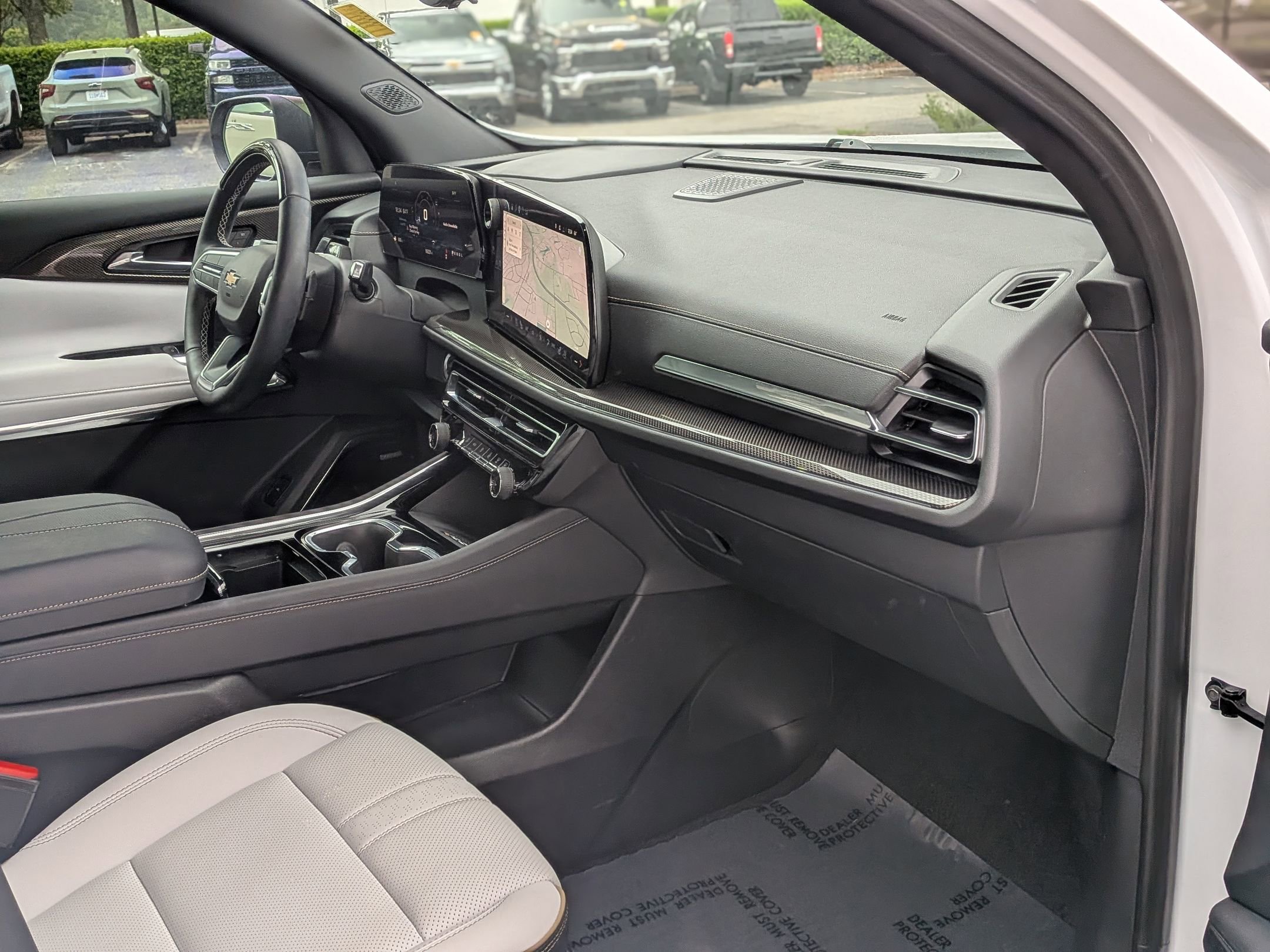Certified 2025 Chevrolet Traverse High Country w/ LPO, Floor Liner Package FWD image 22