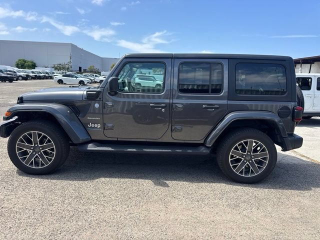 Used 2023 Jeep Wrangler Unlimited Sahara w/ Cold Weather Group AWD/4WD image 8