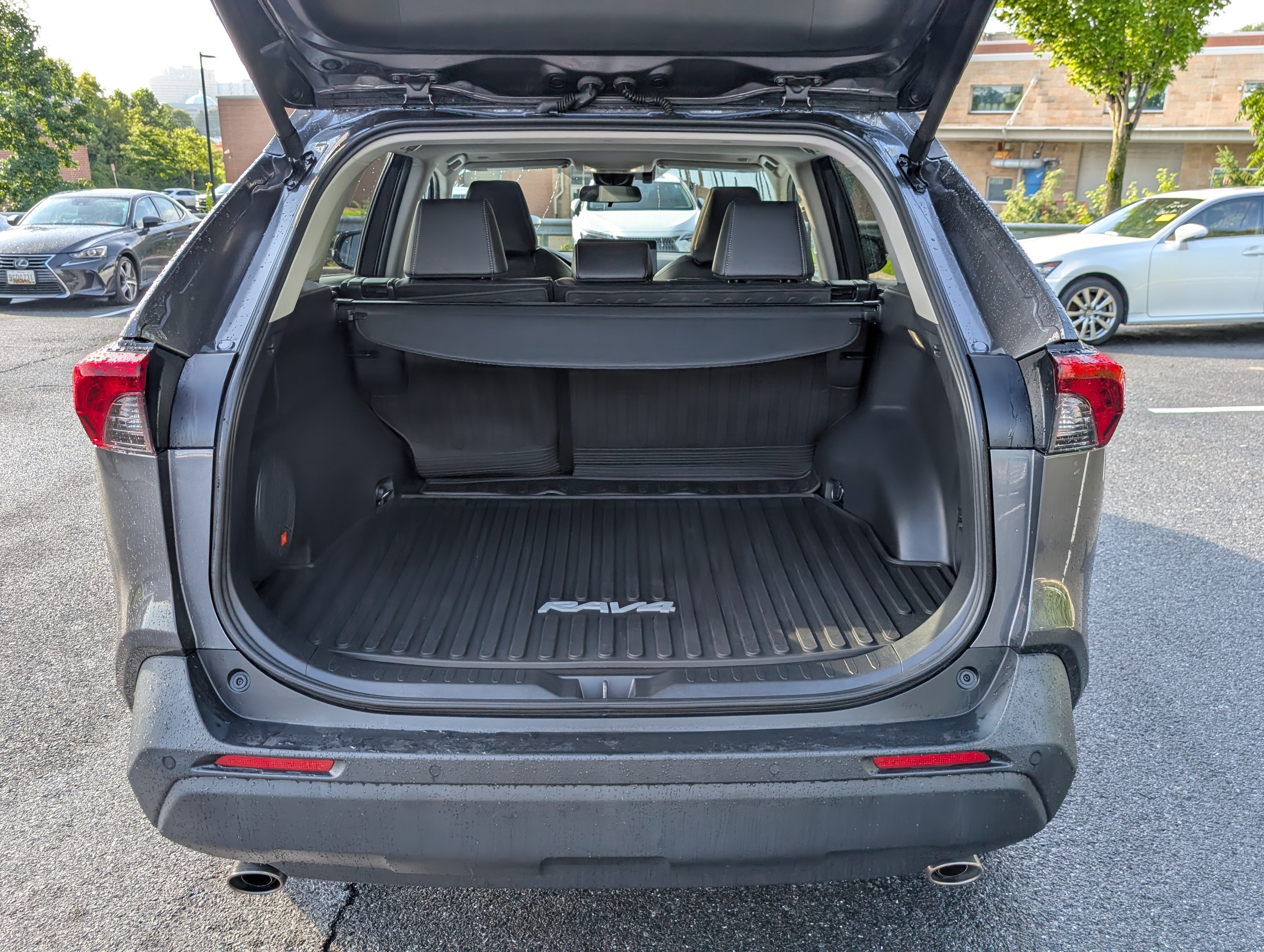 Used 2024 Toyota RAV4 XLE Premium w/ Weather Package AWD/4WD image 13