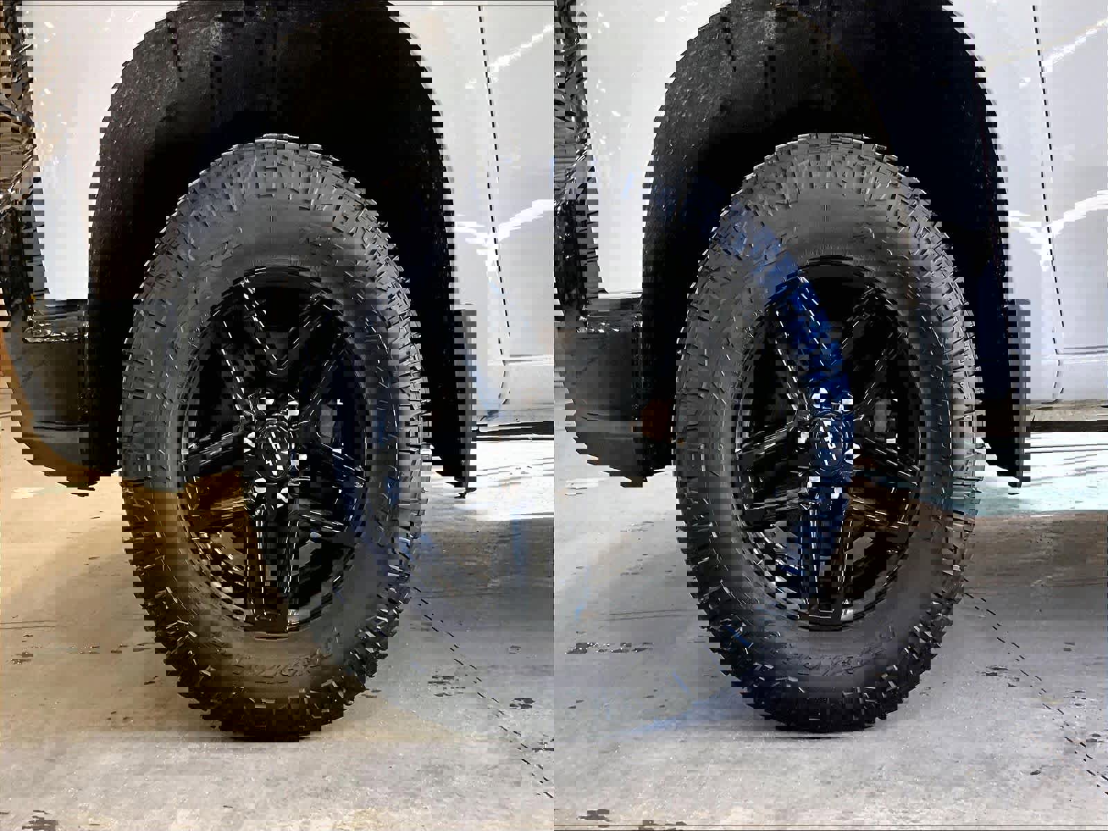 Used 2020 Chevrolet Silverado 1500 LT Trail Boss image 7