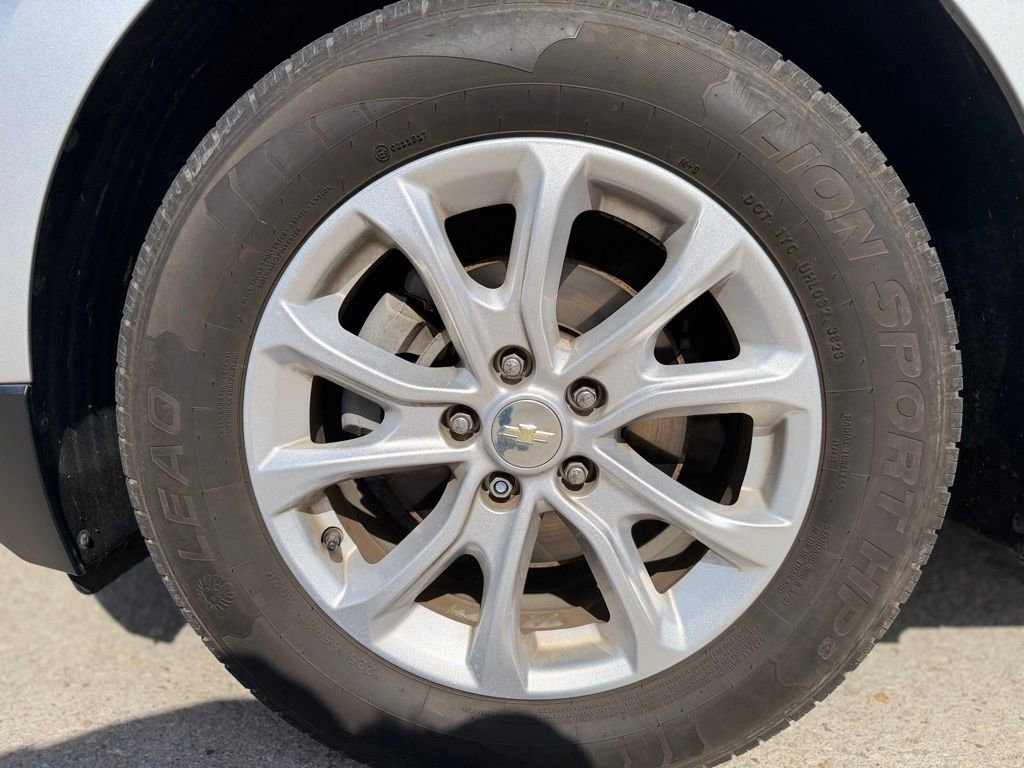 Used 2019 Chevrolet Equinox LS FWD image 9