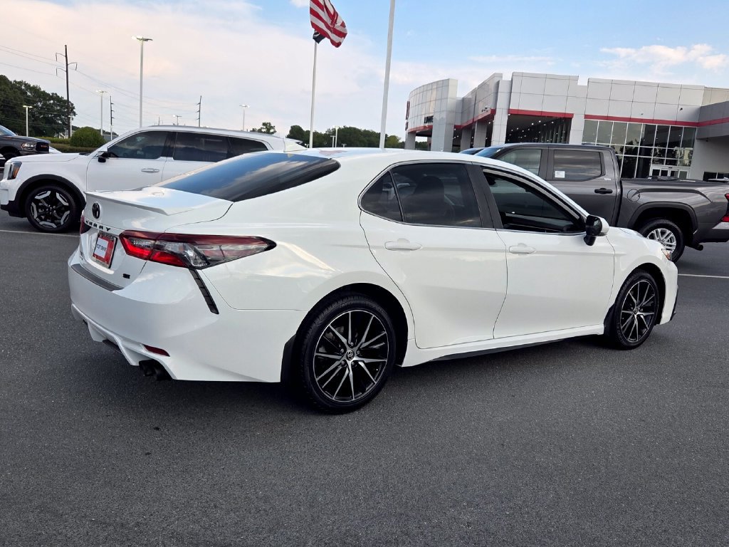 Certified 2024 Toyota Camry SE FWD image 12