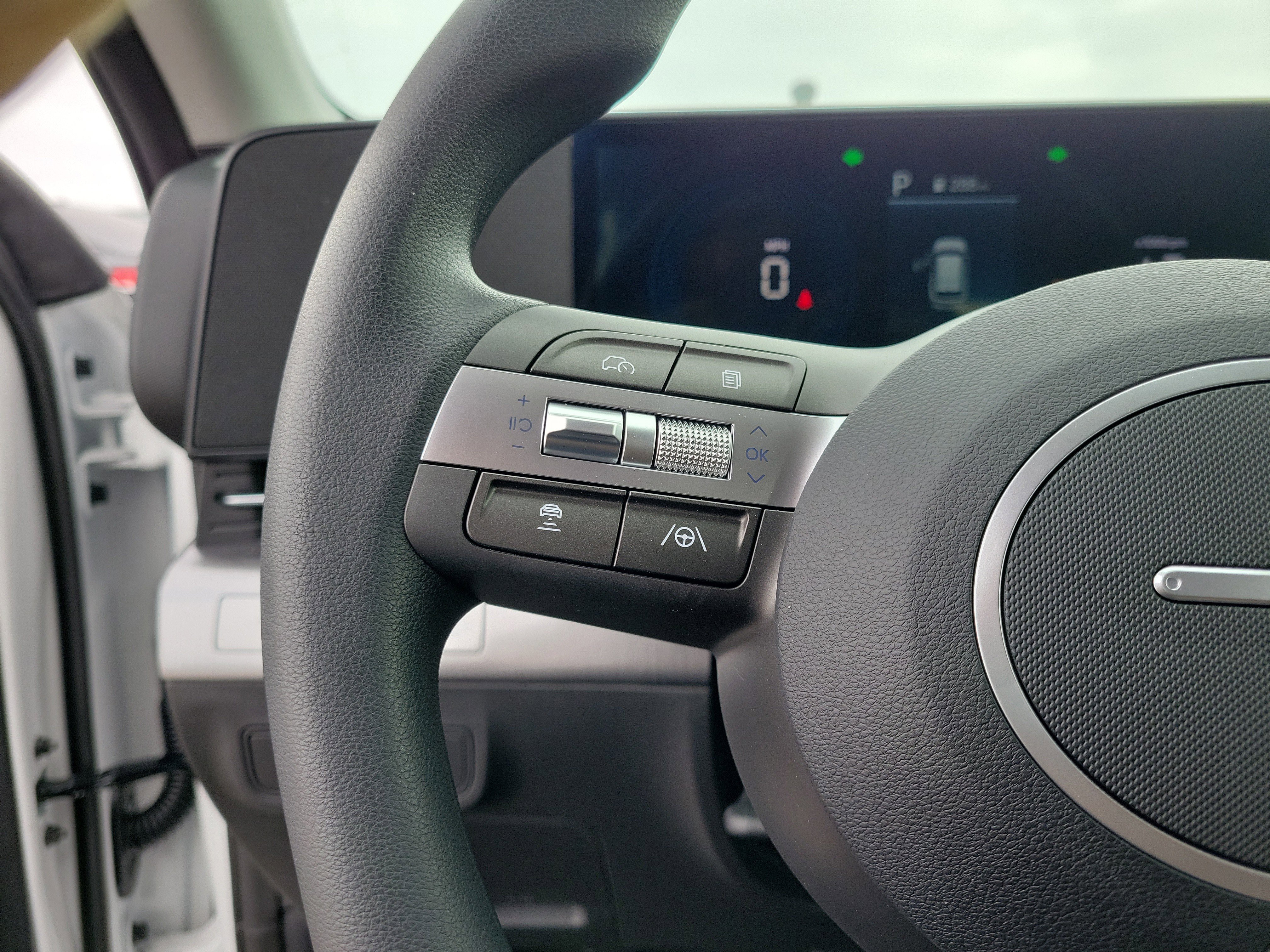 New 2026 Hyundai Kona SE image 23