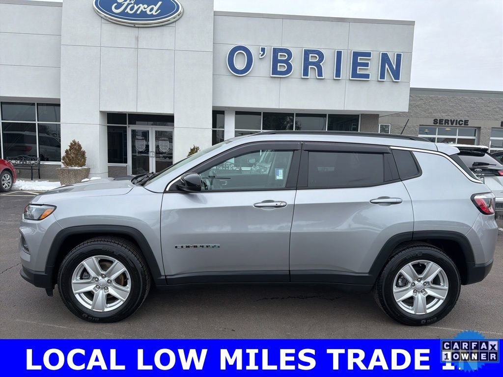 Used 2022 Jeep Compass Latitude image 2