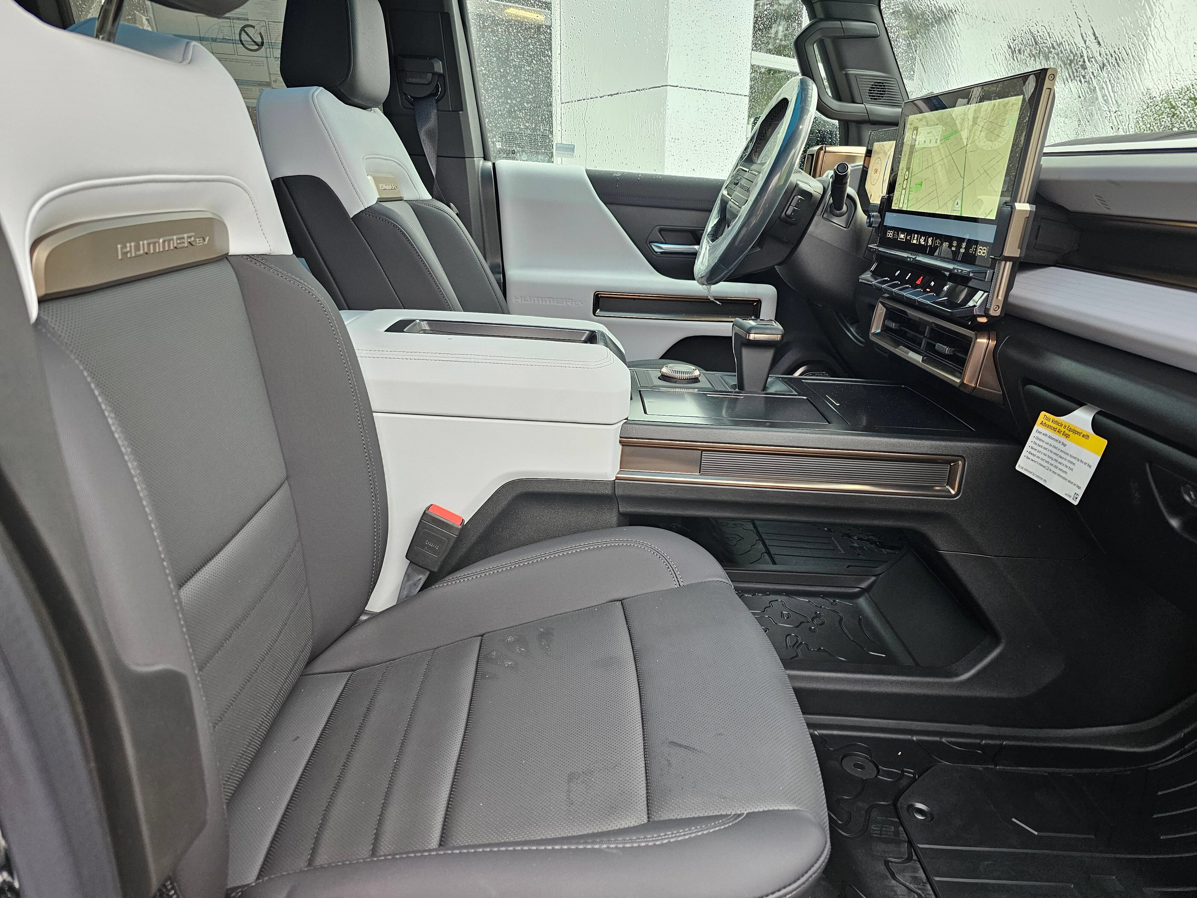 New 2024 GMC Hummer EV 2X AWD/4WD image 10