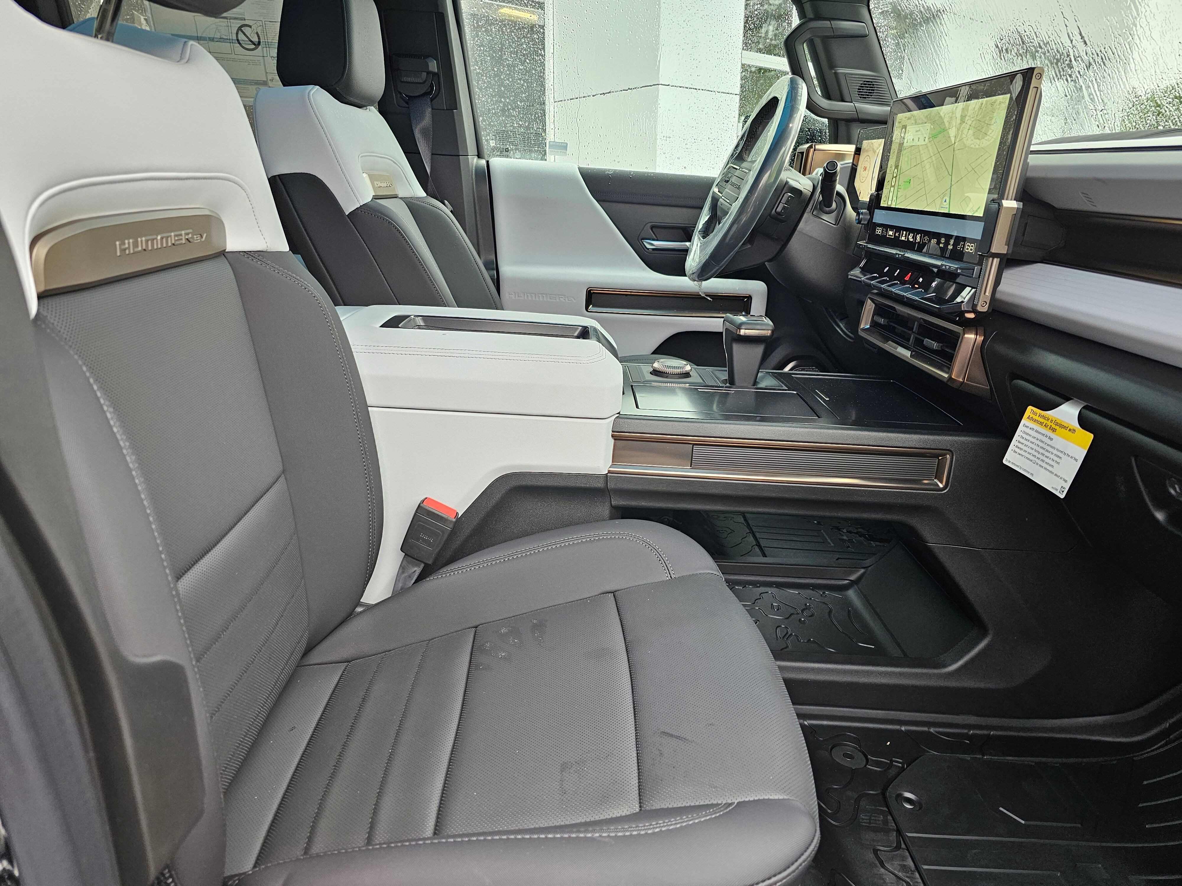 New 2024 GMC Hummer EV 2X image 10