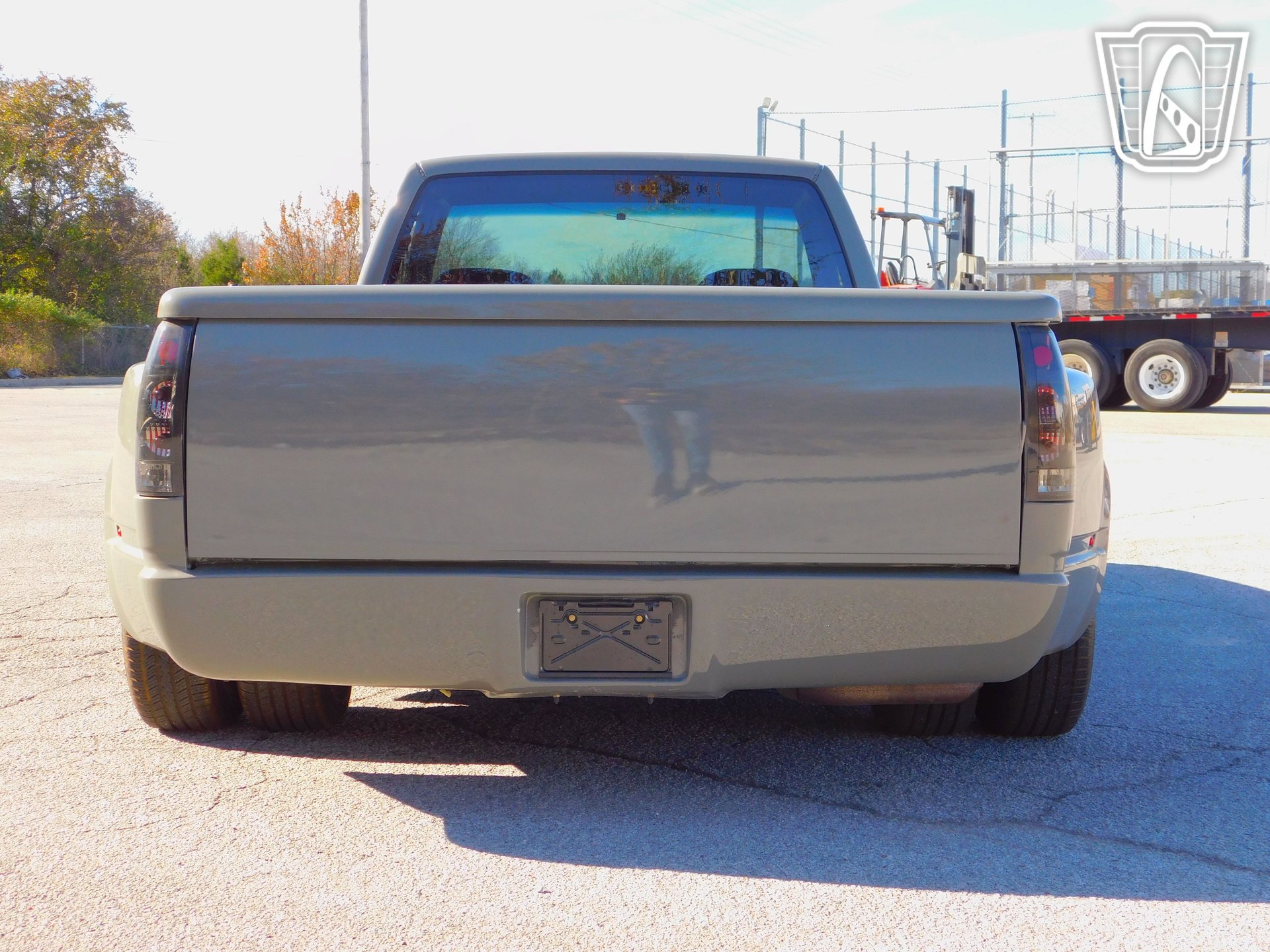 Used 1989 Chevrolet Silverado 3500 2WD Regular Cab image 22