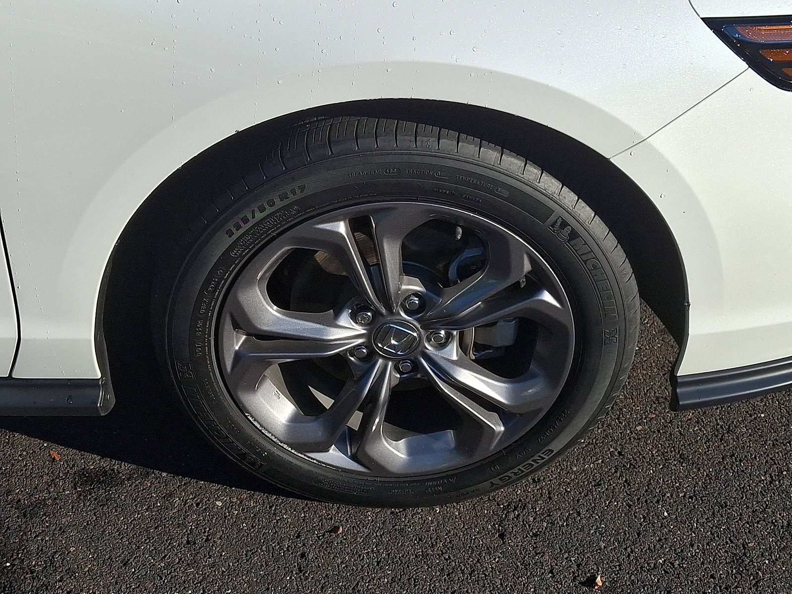 Used 2024 Honda Accord EX image 8