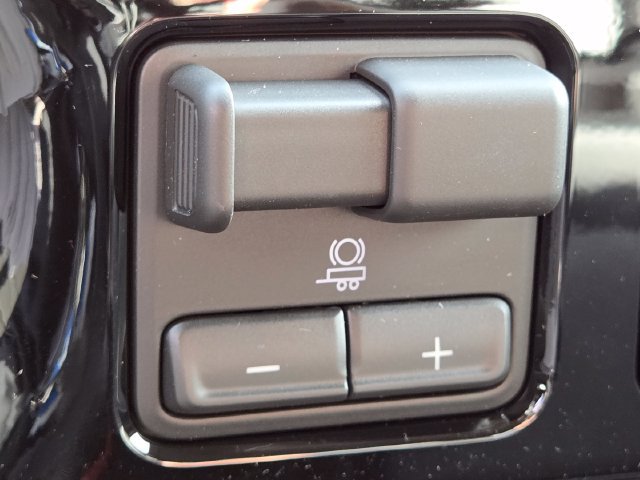 New 2026 Chevrolet Silverado 1500 LT w/ LPO, Liner Protection Package AWD/4WD image 29