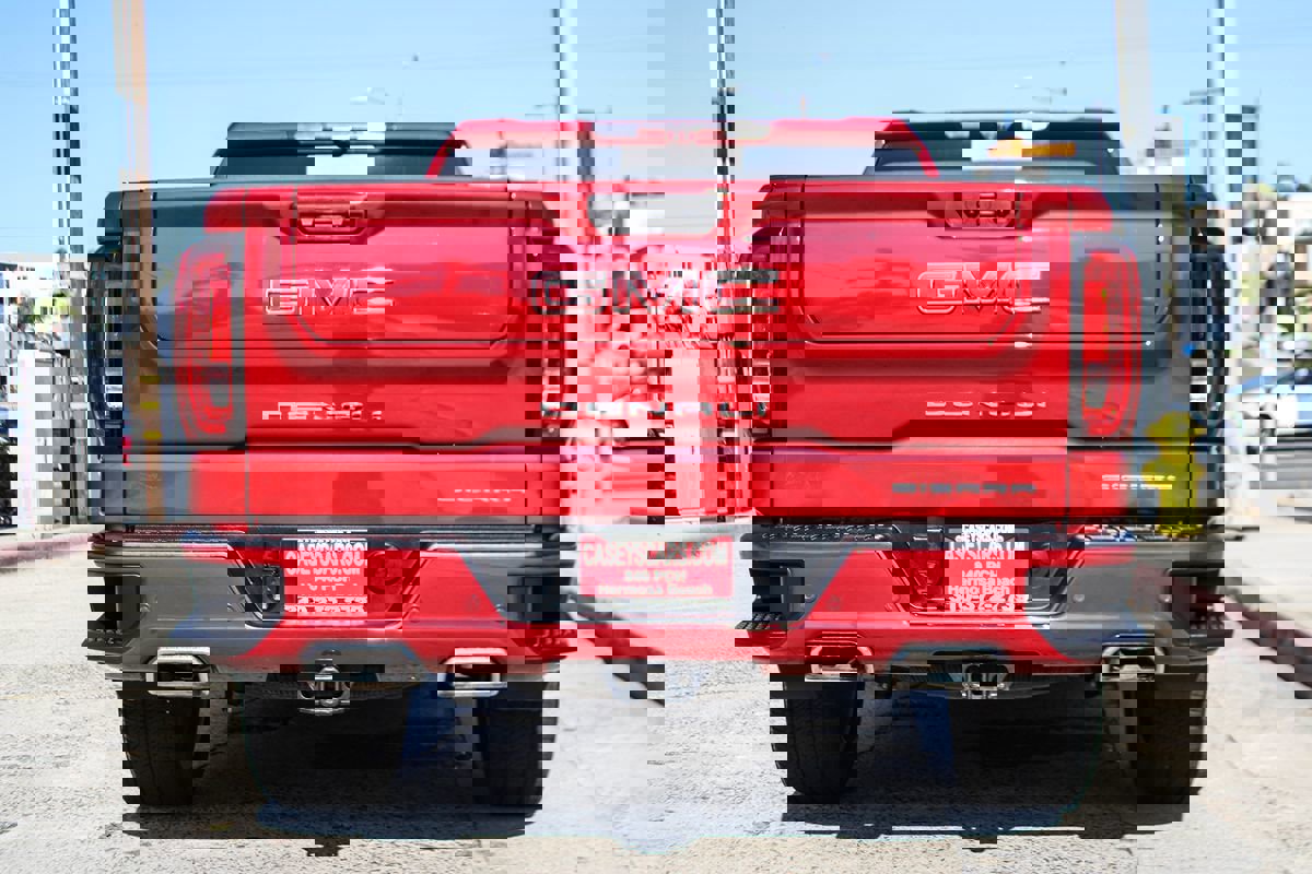 Used 2024 GMC Sierra 1500 Denali w/ Denali Reserve Package image 5