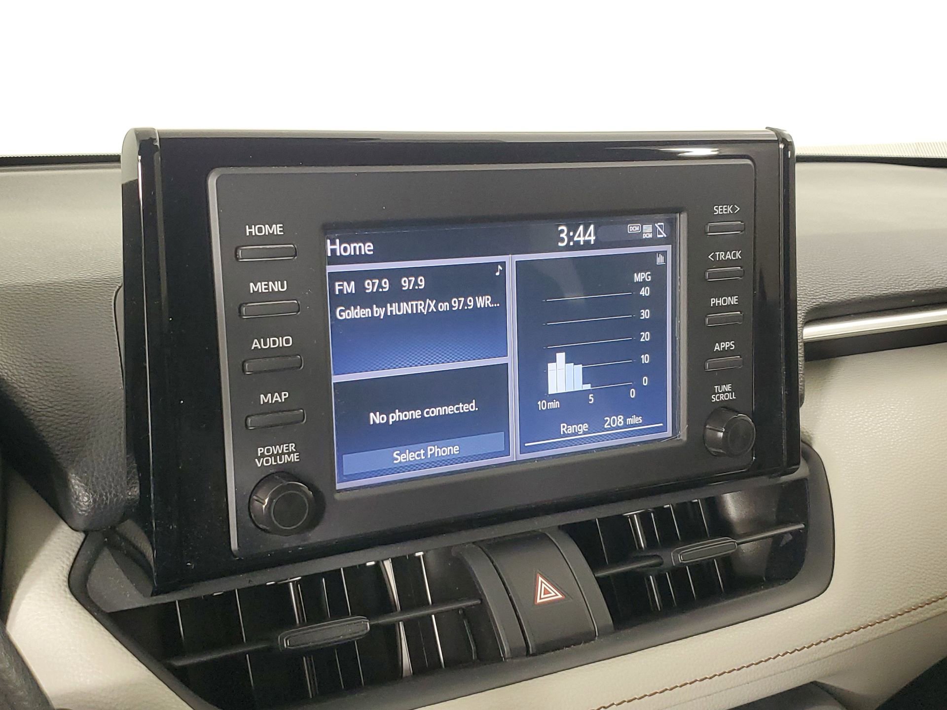 Used 2019 Toyota RAV4 XLE w/ Convenience Package image 39