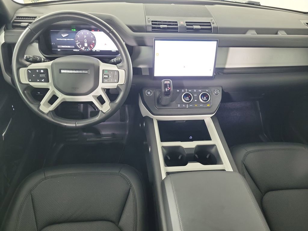 Used 2025 Land Rover Defender 110 S AWD/4WD image 27