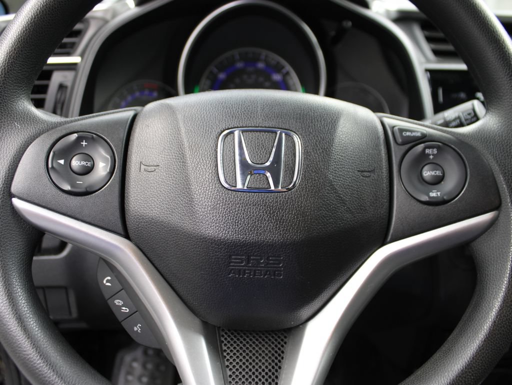 Used 2015 Honda Fit LX image 39