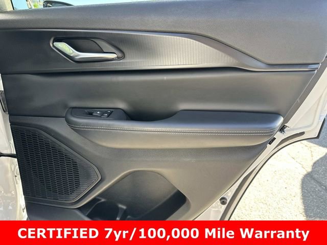 Certified 2024 Jeep Grand Cherokee Altitude AWD/4WD image 10