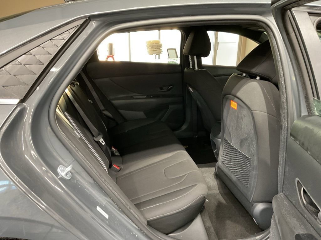 New 2026 Hyundai Elantra SEL Sport Premium FWD image 20