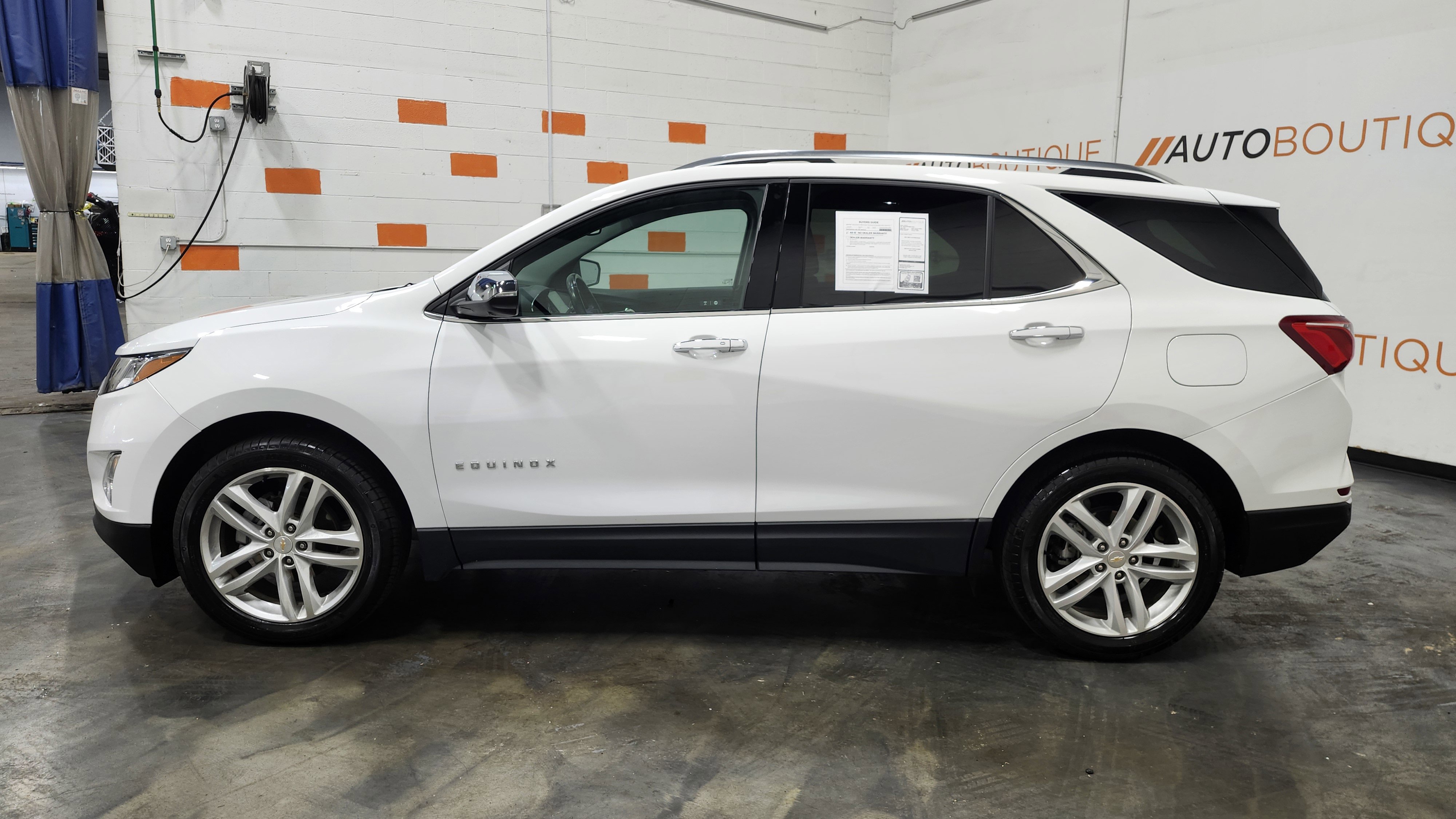 Used 2021 Chevrolet Equinox Premier image 16