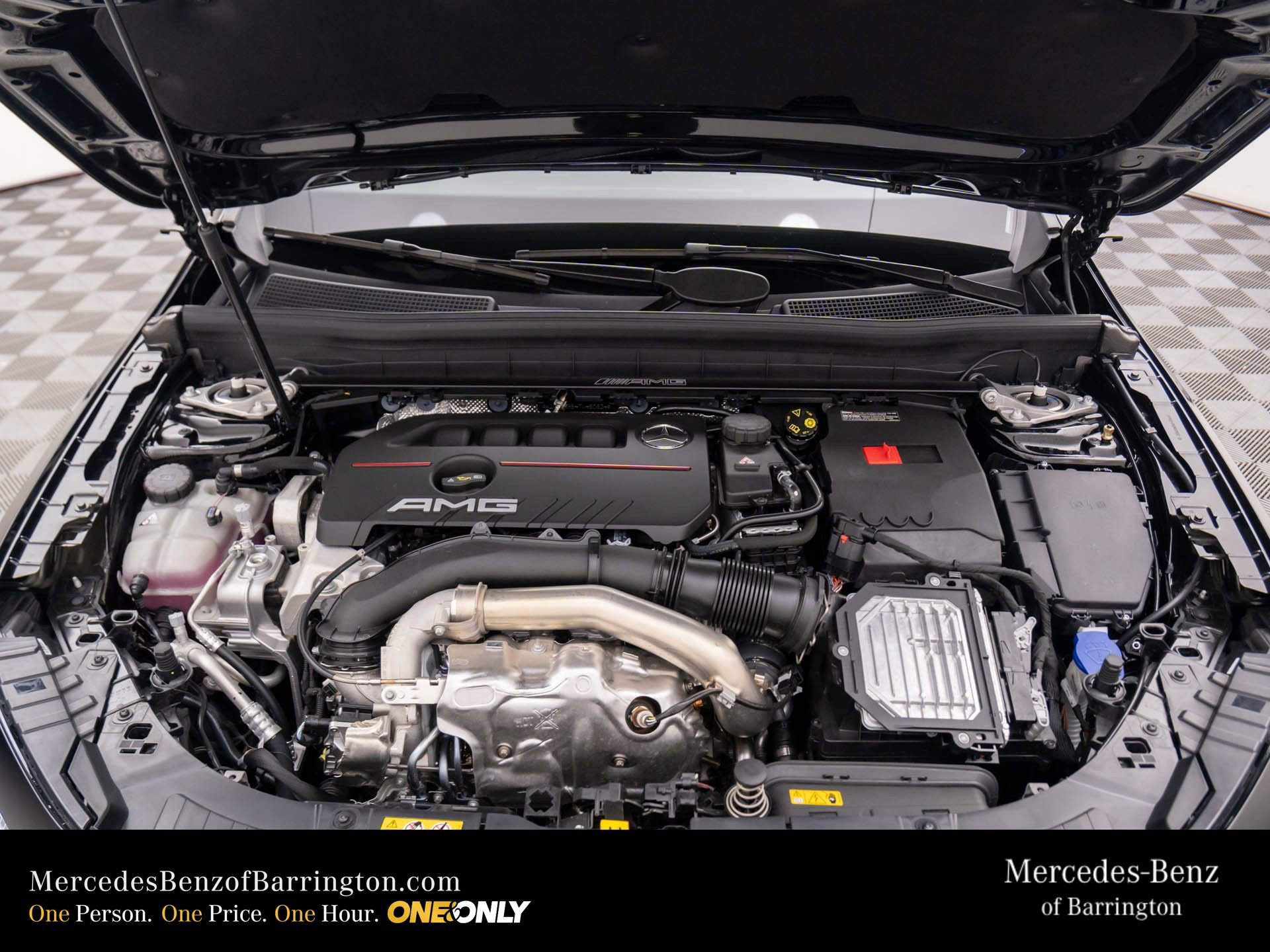 New 2026 Mercedes-Benz GLB 35 AMG 4MATIC image 32