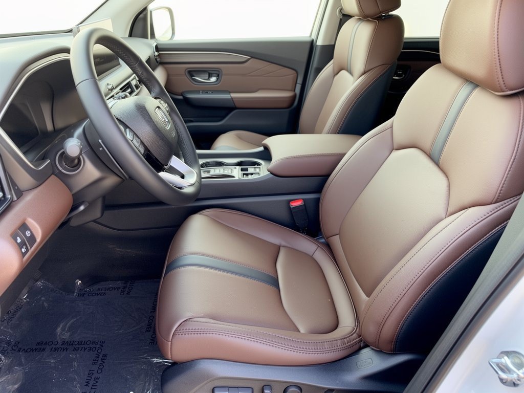 New 2026 Honda Pilot Touring image 5