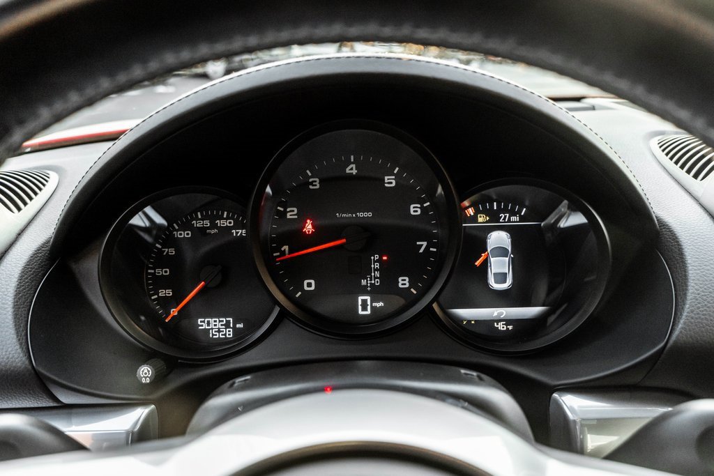 Used 2018 Porsche 718 Cayman image 13