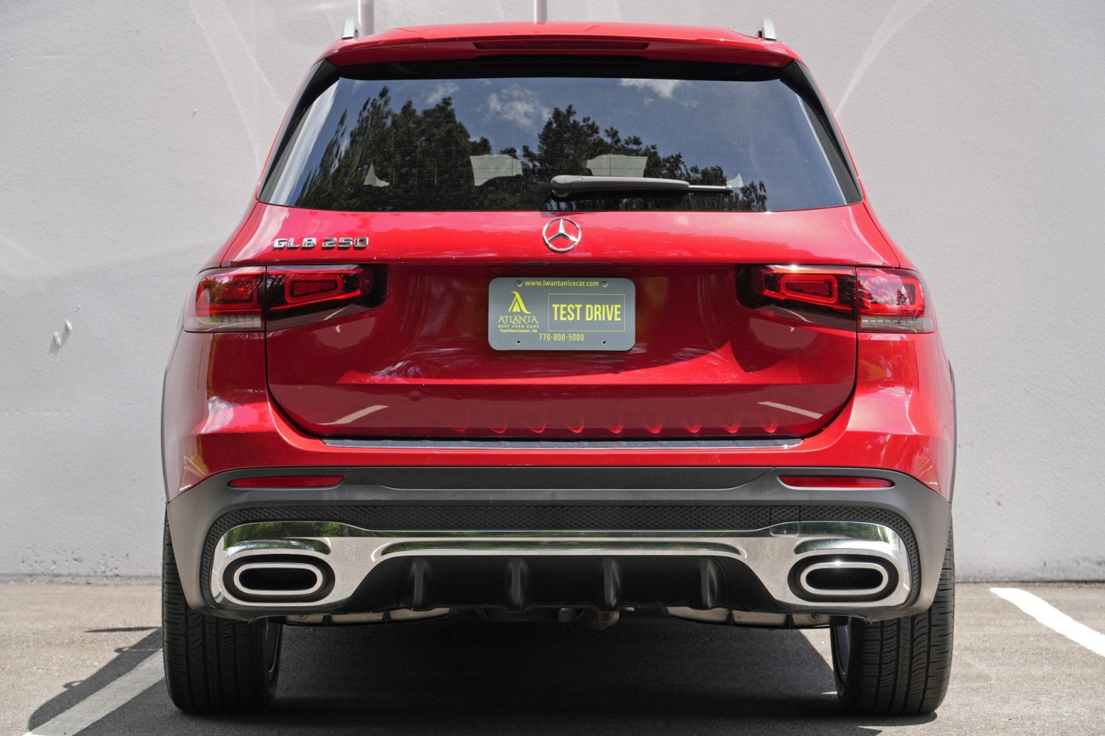 Used 2022 Mercedes-Benz GLB 250 w/ AMG Line image 10