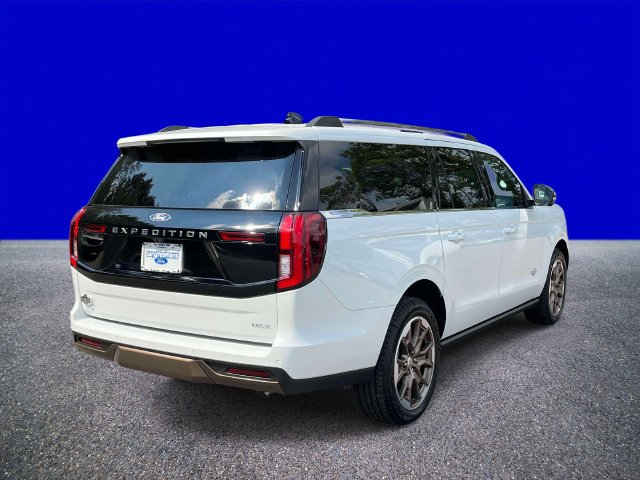New 2027 Ford Expedition Max King Ranch AWD/4WD image 3