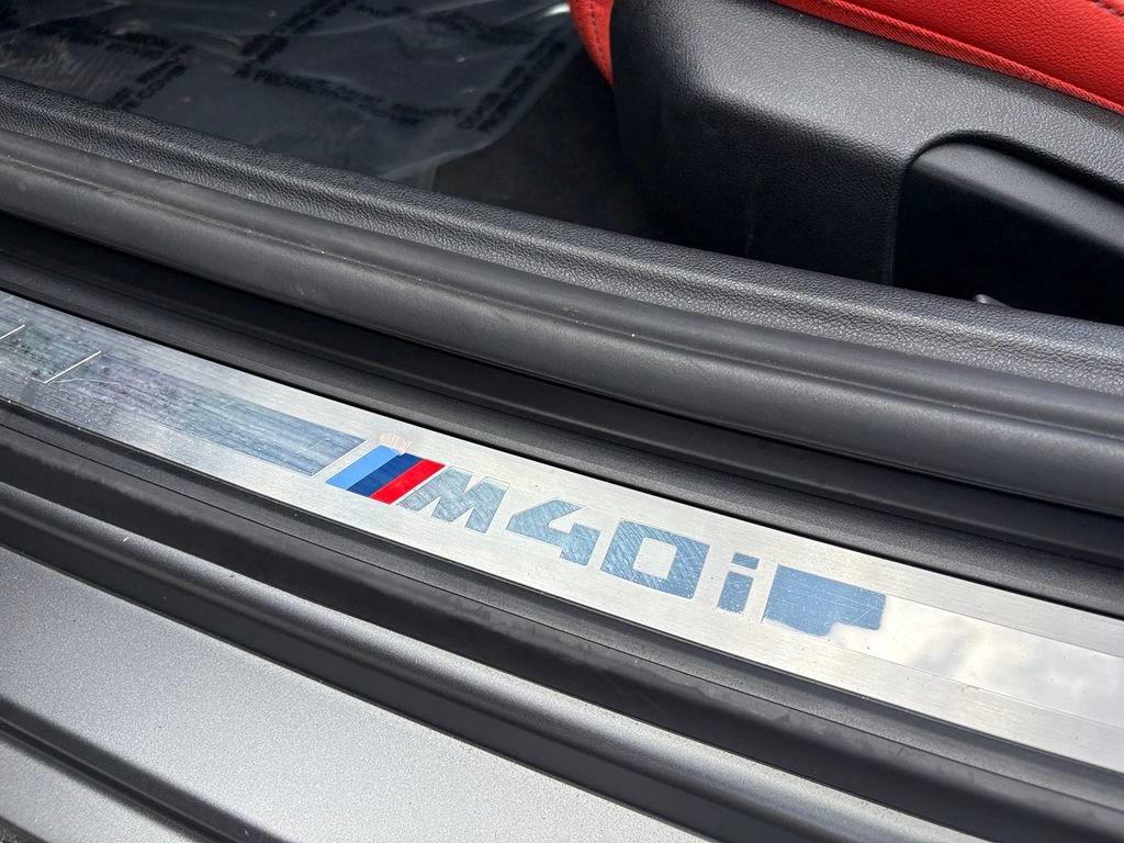 Used 2022 BMW Z4 M40i w/ Premium Package RWD image 28