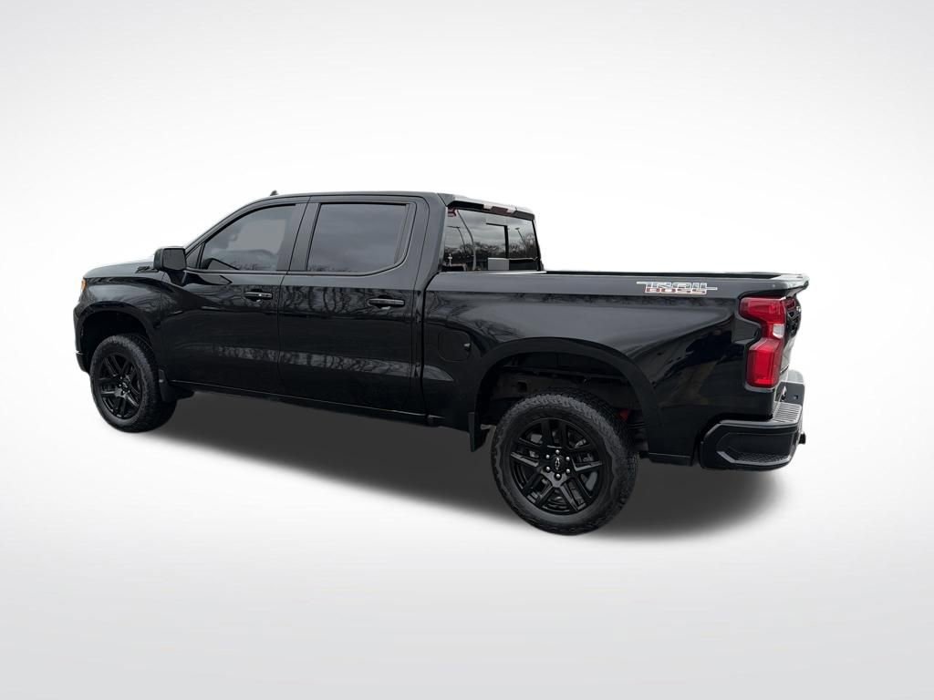 Used 2024 Chevrolet Silverado 1500 LT Trail Boss w/ Convenience Package II AWD/4WD image 12