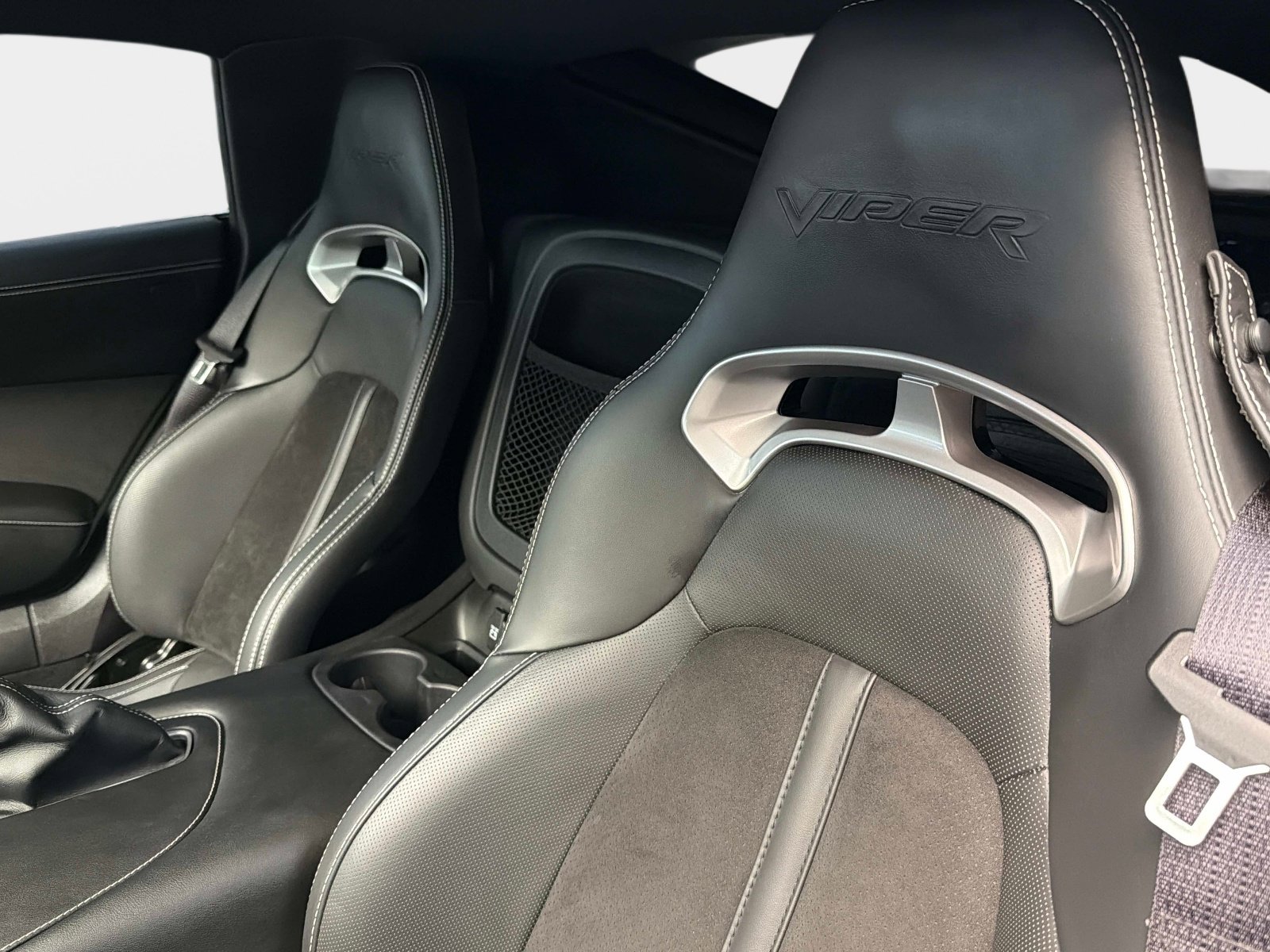 Used 2016 Dodge Viper w/ Quick Order Package 22J GT image 24