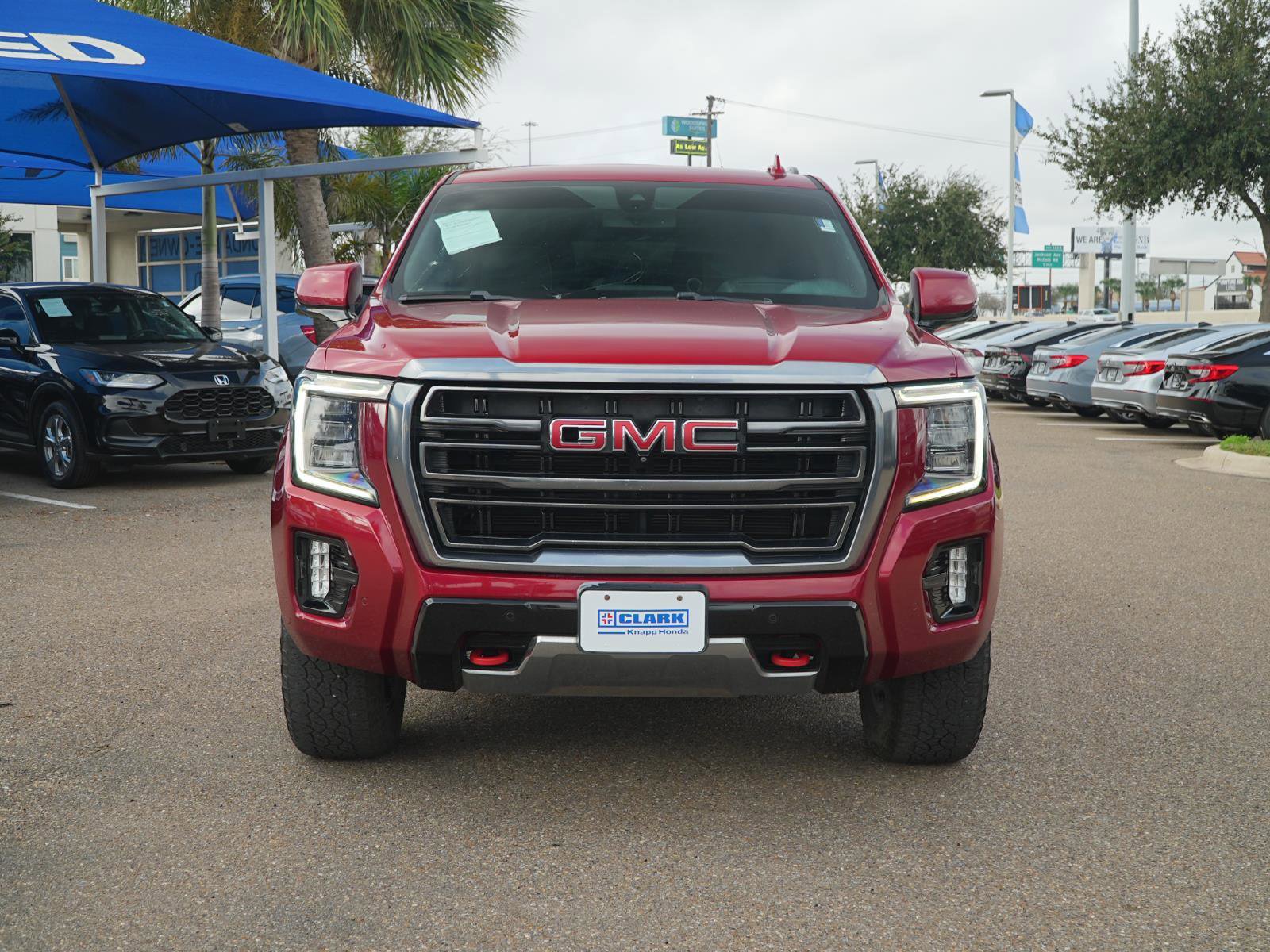 Used 2021 GMC Yukon AT4 w/ AT4 Premium Plus Package image 2